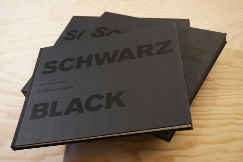 Schwarz / Black - Katrin Trautwein / Lars Müller