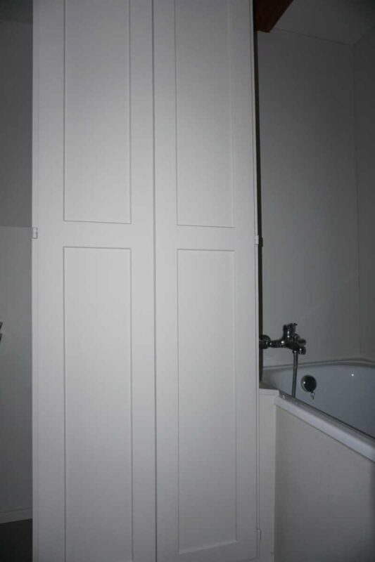 Bad in KT 26.015 Gris Blanc