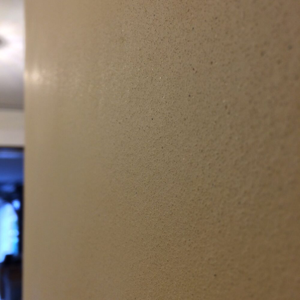 Lehmputz, verdichtet