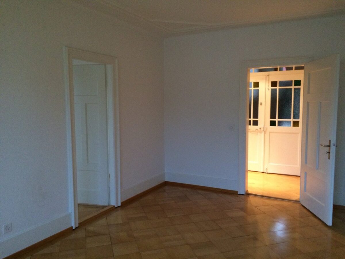 Wohnraum, weiss, im Schatten