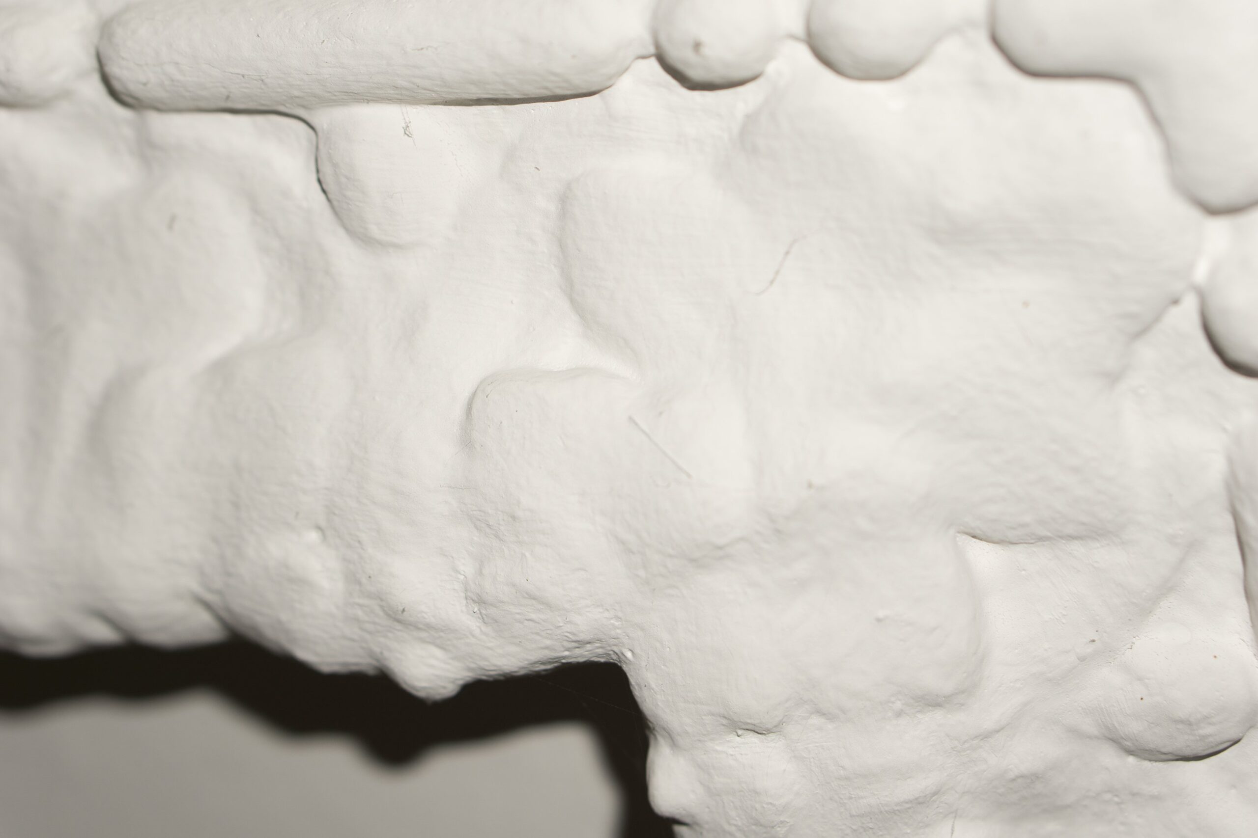 Vorher Neuschnee, nachher Glasklar – Stuckrestauration